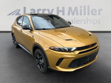 Featured New 2024 Dodge Hornet R/T Plus SUV for sale near you in Boise, ID